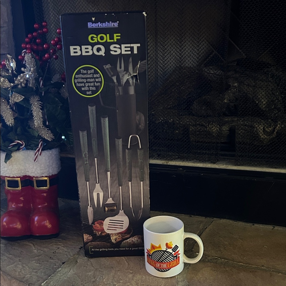 New Berkshire Black and Silver Golf BBQ Set